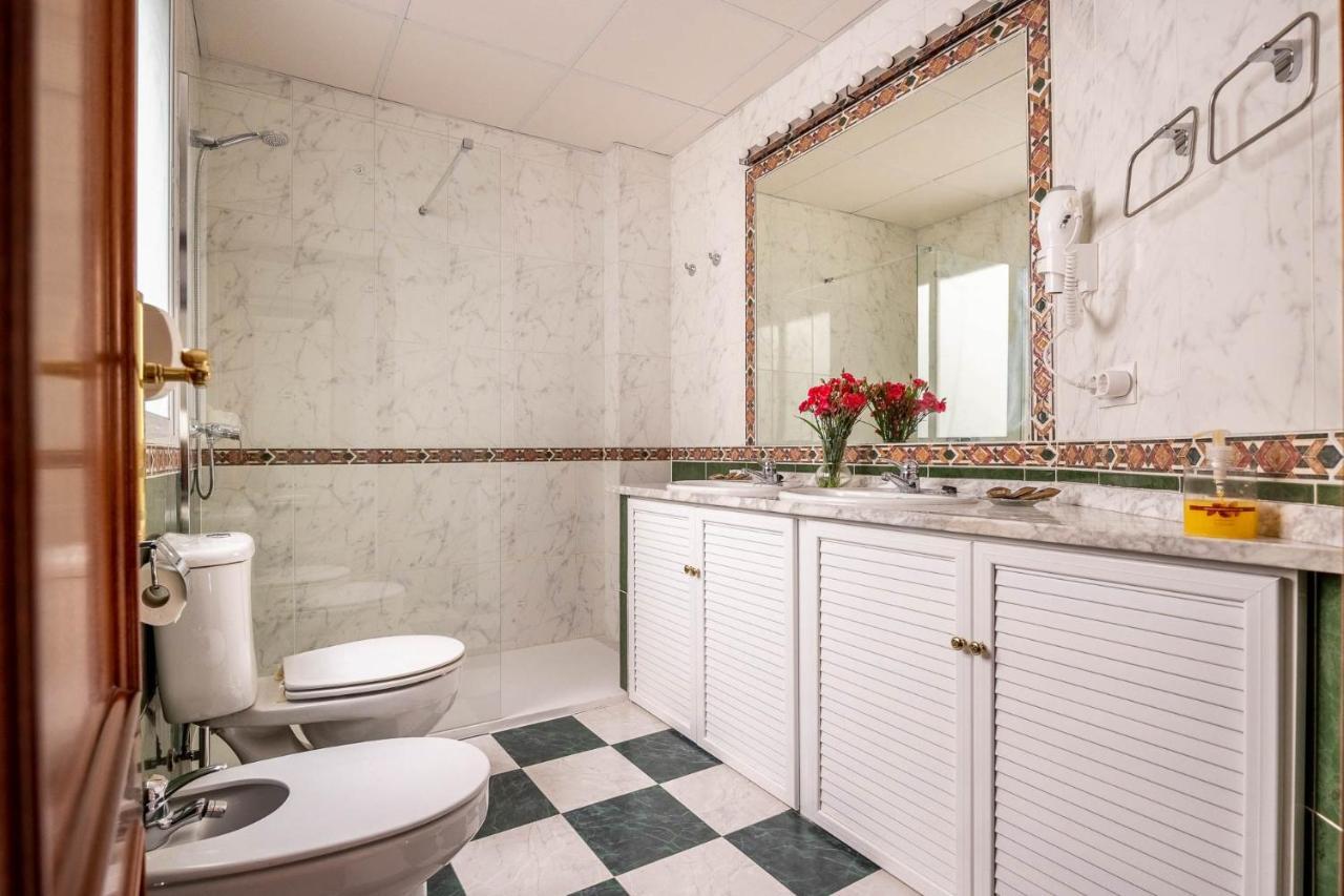 La Casa Del Orfebre Apartment Seville Luaran gambar
